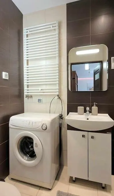 Modern Apartment Sandy Beach Down Town, Aquapark, Free Parking Cracovia